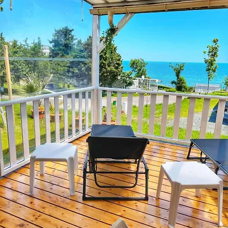 Camping и Kаравани дрийм гардения Kiten (Burgas)
