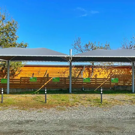 Camping и Kаравани дрийм гардения Kiten (Burgas)