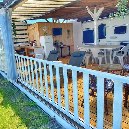 Campsite Kаравани дрийм гардения Kiten (Burgas)