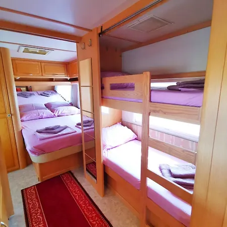 и Kаравани дрийм гардения Camping *