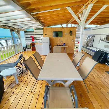 Parque de Campismo Kаравани дрийм гардения